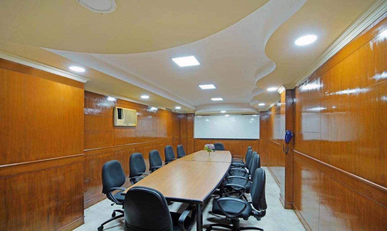 Treebo Trend Lake View Park T Nagar Chennai Dış mekan fotoğraf